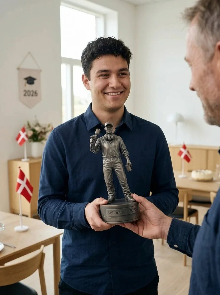 Svendegave til autolakerer — fagfigur fra Udlært